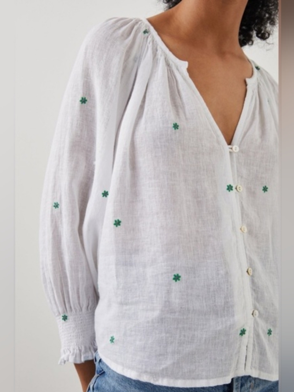 Rails Mariah Green Daisy Embroidered Linen Blouse, Size Medium - Picture 4 of 10